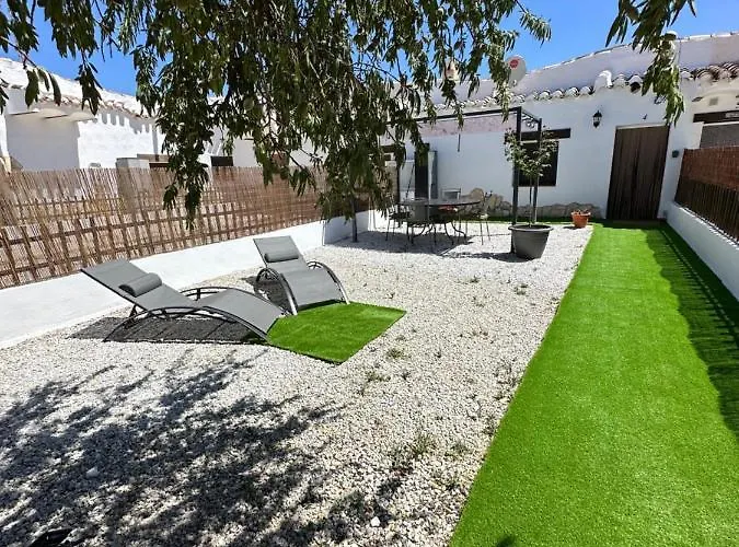 Casa Cueva Luna